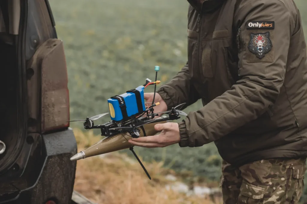 Передача FPV-комплекту підрозділу